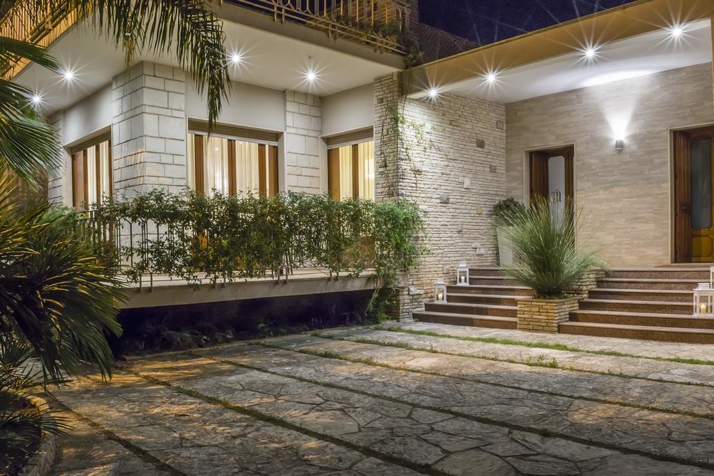 ماليي Villa Lazzari B&B Tra I Due Mari المظهر الخارجي الصورة